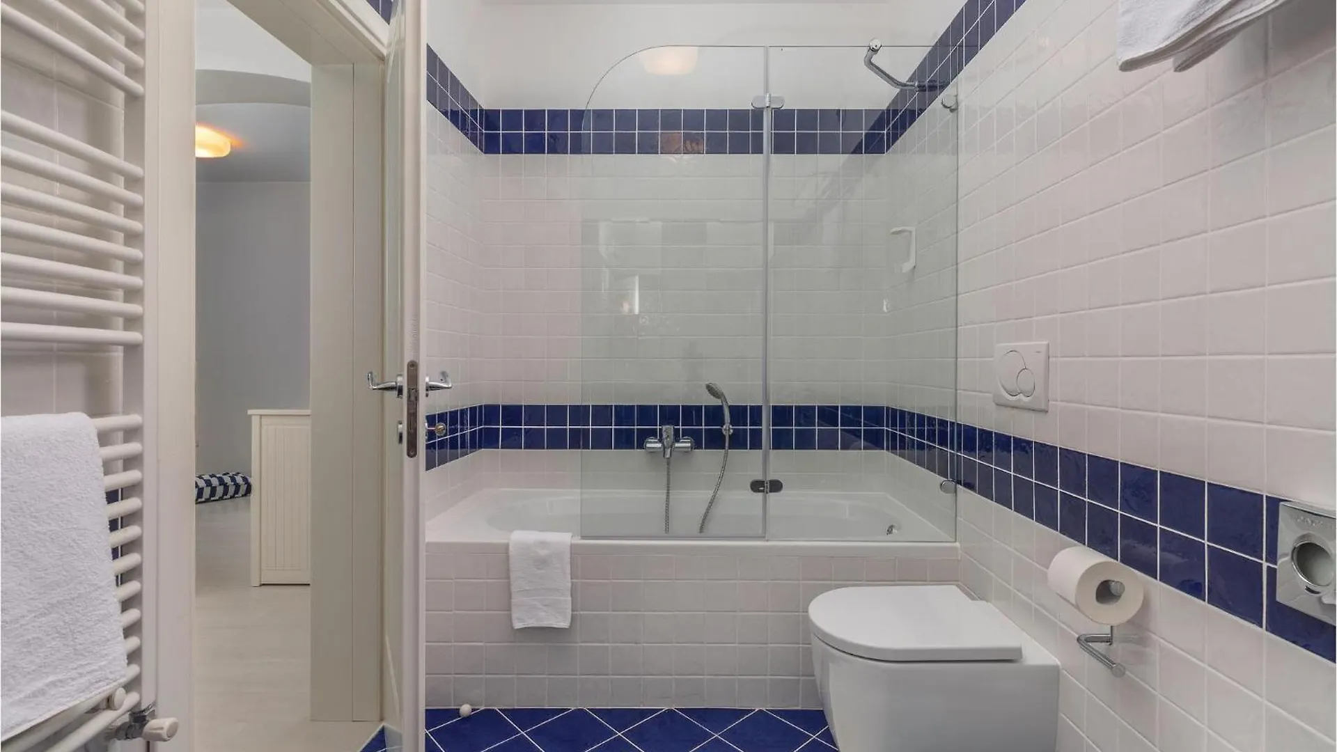 Holiday home Beautiful Home In Pula With House Sea View