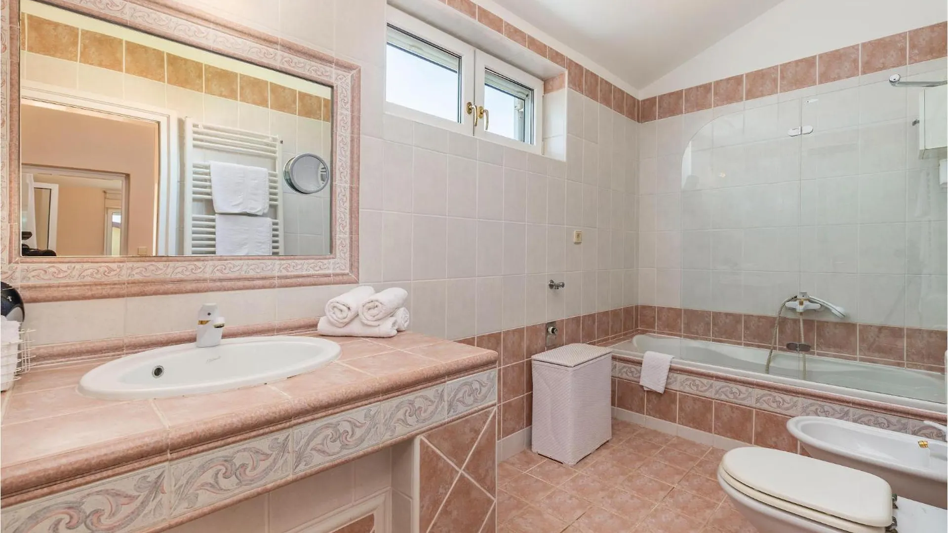 Beautiful Home In Pula With House Sea View